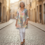 Noelle | Lange Bluse mit Muster - im Alltag getragen