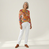 Wiebke Pullover in Orange mit Blumen, Vorderansicht