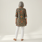 Liora | Lange Bluse mit Muster - Rückansicht