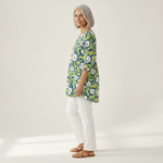 Talia | Lange Bluse mit Muster - Seitenansicht