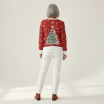 Lotte Weihnachtspullover in Rot mit Tannenbaum, Rückansicht