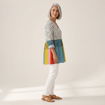Nola | Lange Bluse mit Muster - Vorderansicht