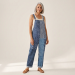 Ulrike - Bequeme bedruckte Latzhose - Gesamtansicht