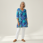 Riley | Lange Bluse mit Muster - Vorderansicht