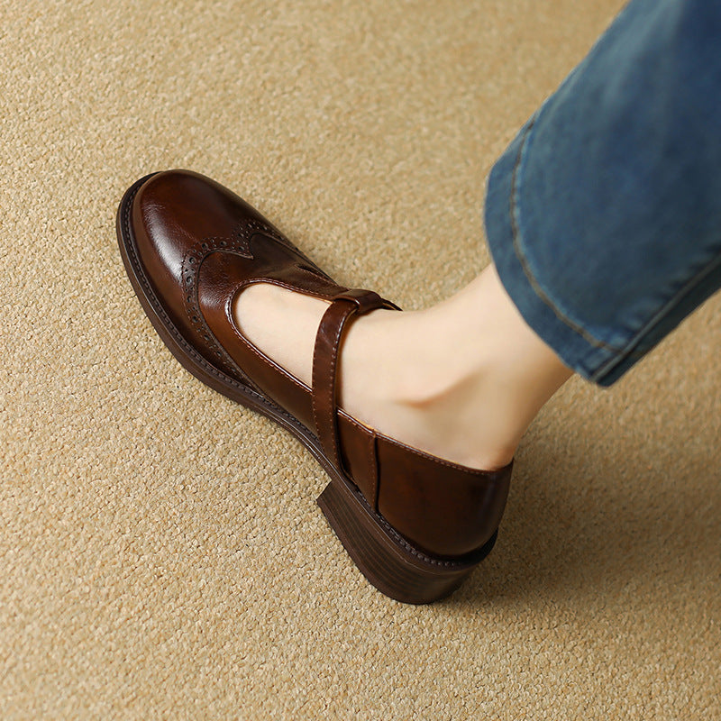 Amelie Klassische Damen-Riemchenschuhe, Nahaufnahme
