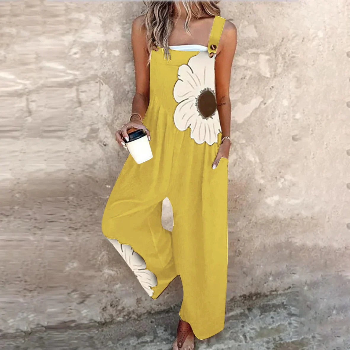Anneliese - Bequeme bedruckte Latzhose