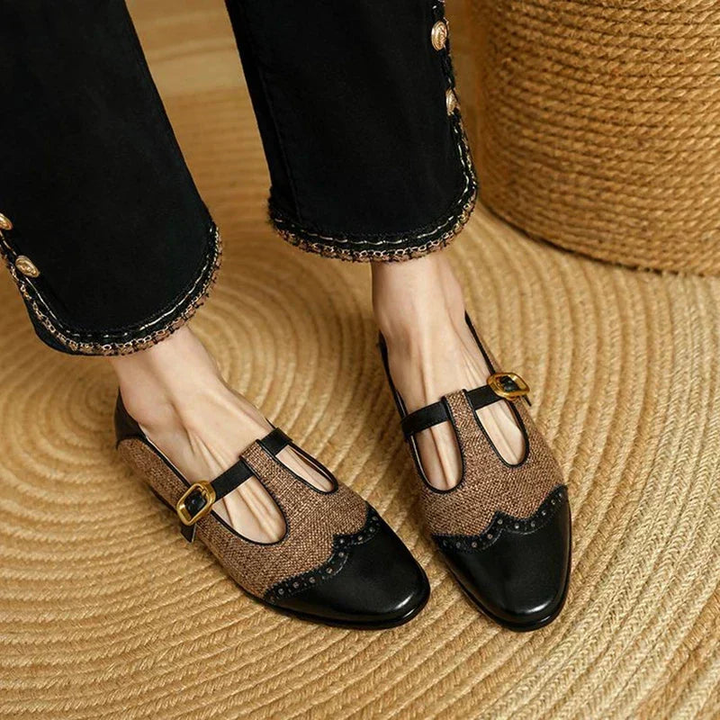 Sophie Vintage-Schuhe mit Schnalle, Vorderansicht