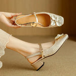 Mathilde Elegante Damenschuhe mit floralem Detail, Detailansicht