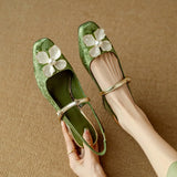 Mathilde Elegante Damenschuhe mit floralem Detail, Vorderansicht