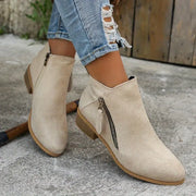 Edith | Trendige Wildlederstiefel mit Absatz