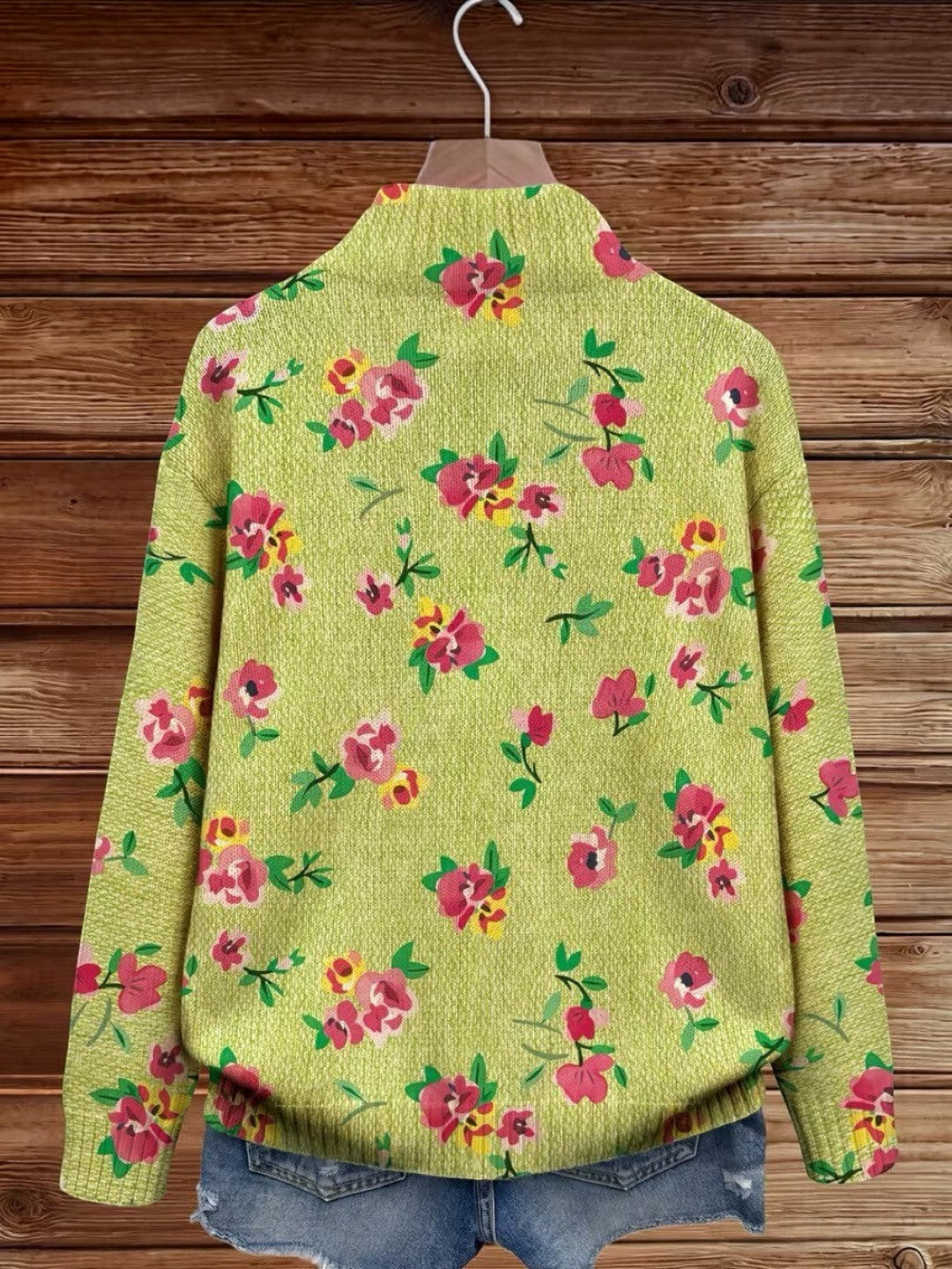 Elke Grüne Strickjacke mit Blumenmuster, Nahaufnahme