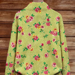Elke Grüne Strickjacke mit Blumenmuster, Nahaufnahme