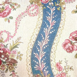 Sabine Strickjacke mit Rosenrankenmuster, Produktansicht