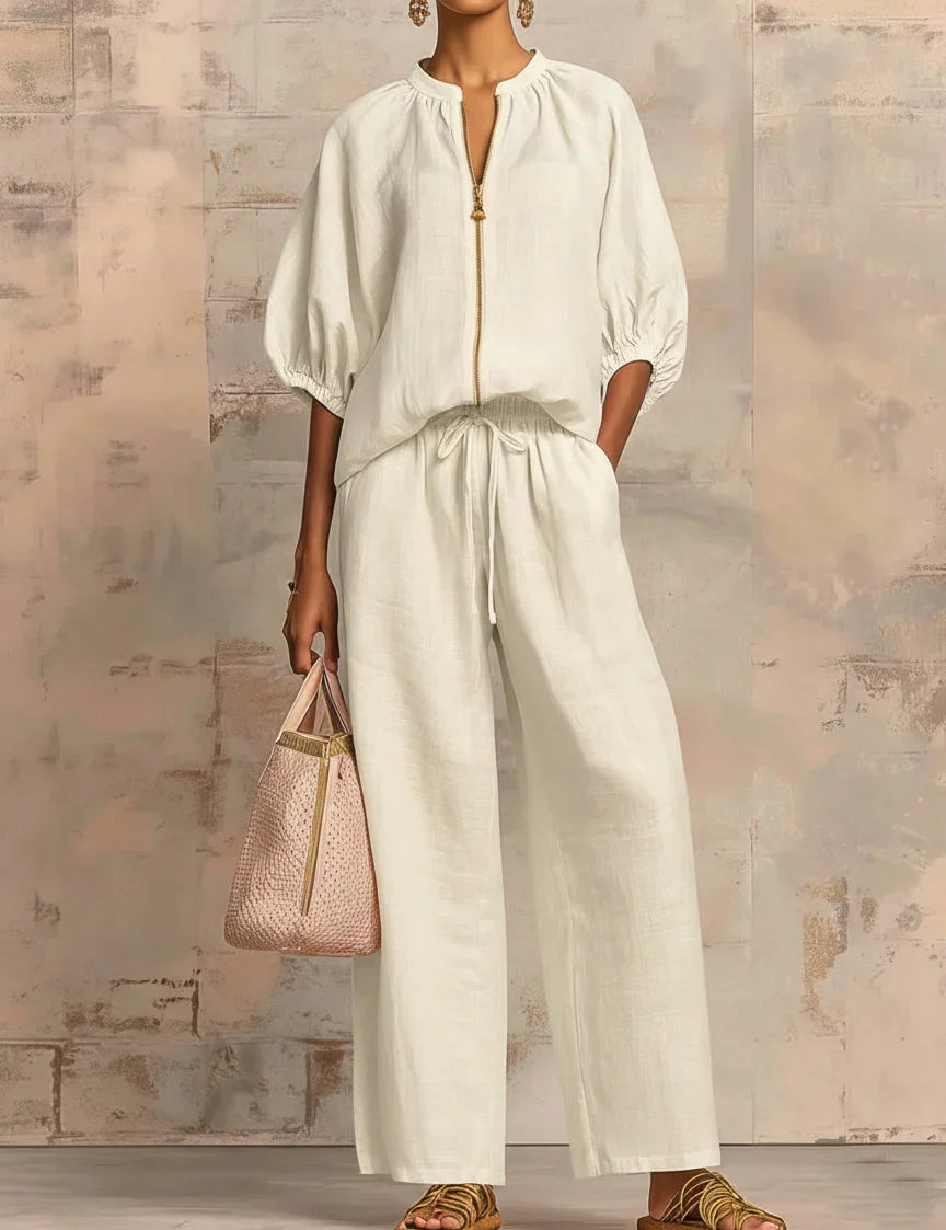 Henrietta Zweiteiliges Outfit mit Bluse und lockerer Hose, Seitenansicht